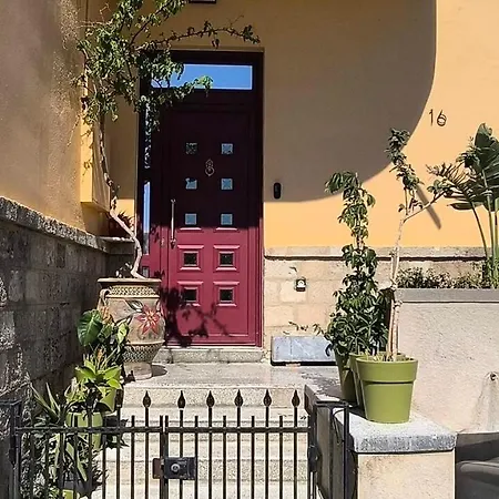 Casa Aurea *